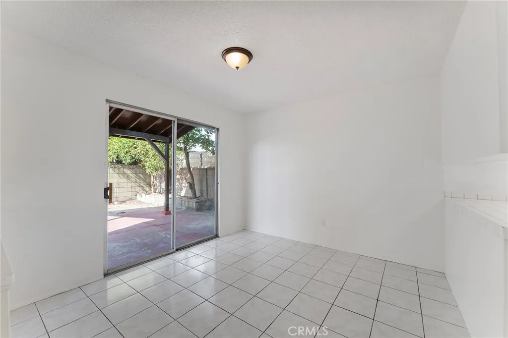 807 E Calbas, Carson, California 90745 home-pic-9