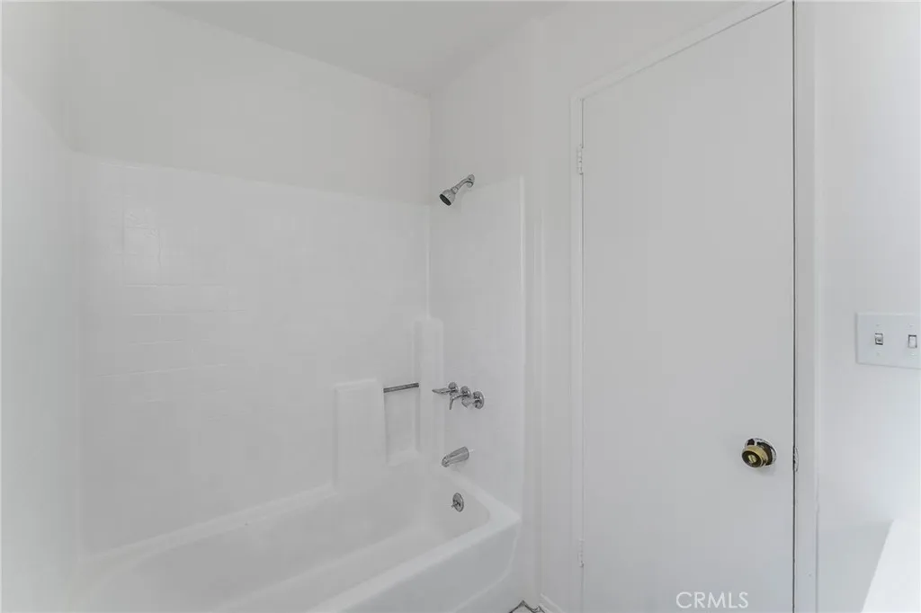 807 E Calbas, Carson, California 90745 home-pic-16