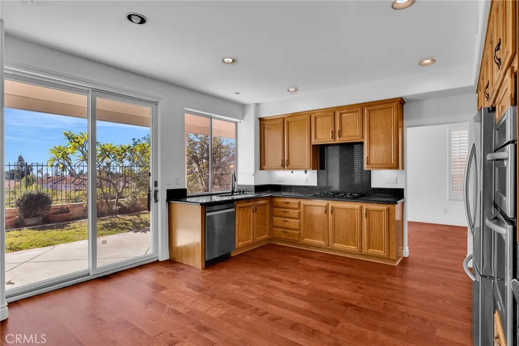 32 Salinas, Lake Forest, California 92610 home-pic-16