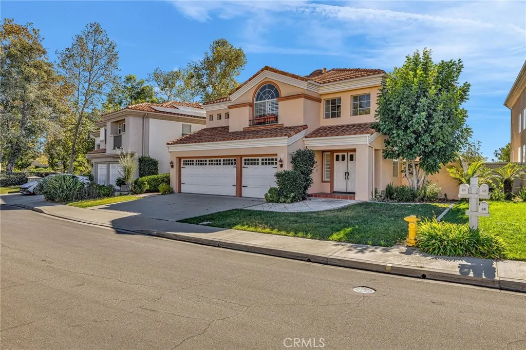 32 Salinas, Lake Forest, California 92610 home-pic-2