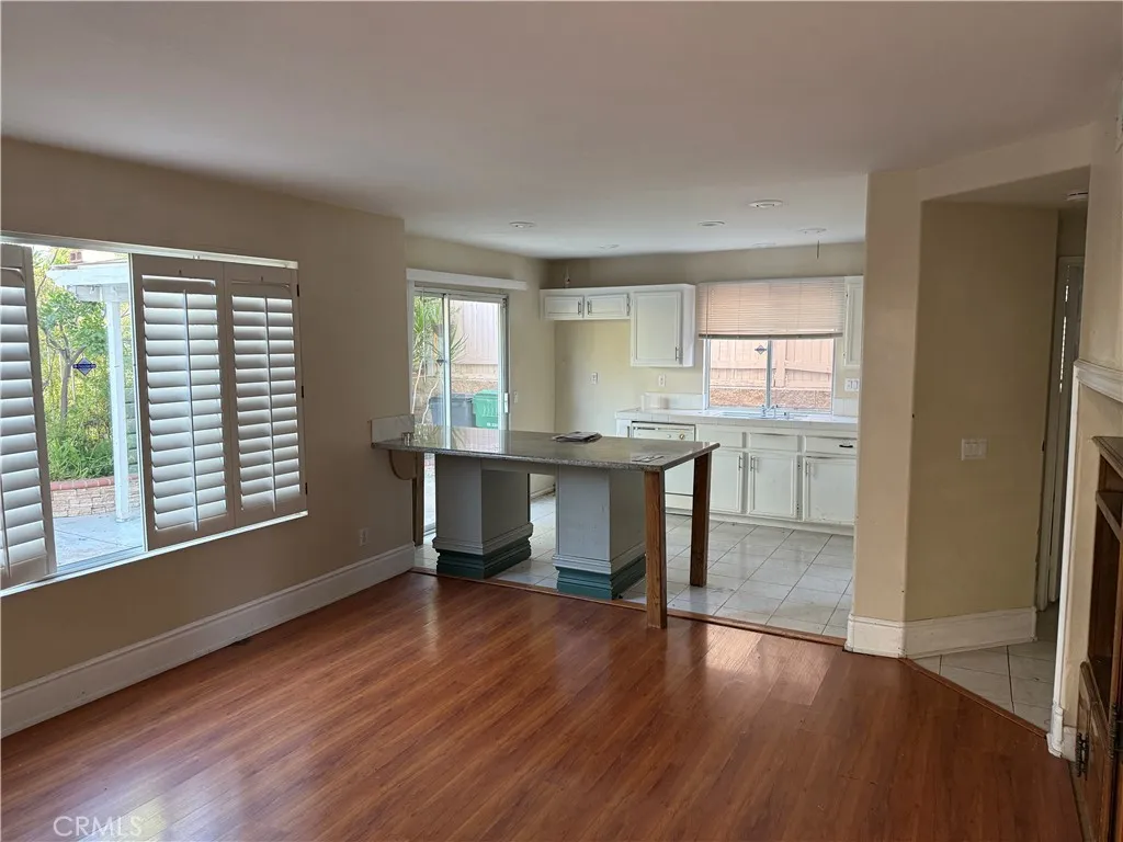 545 Shenandoah Road, Corona, California 92879 home-pic-9