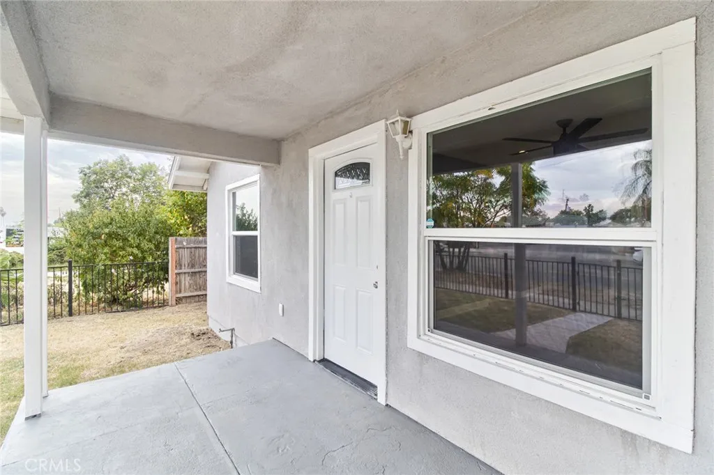 2450 N Sierra Way, San Bernardino, California 92405 home-pic-5