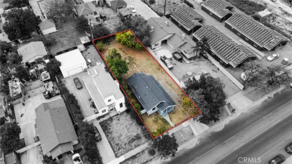 2450 N Sierra Way, San Bernardino, California 92405 home-pic-23