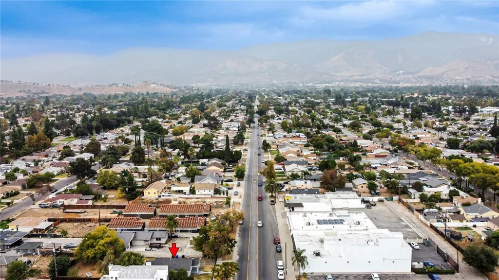 2450 N Sierra Way, San Bernardino, California 92405 home-pic-26