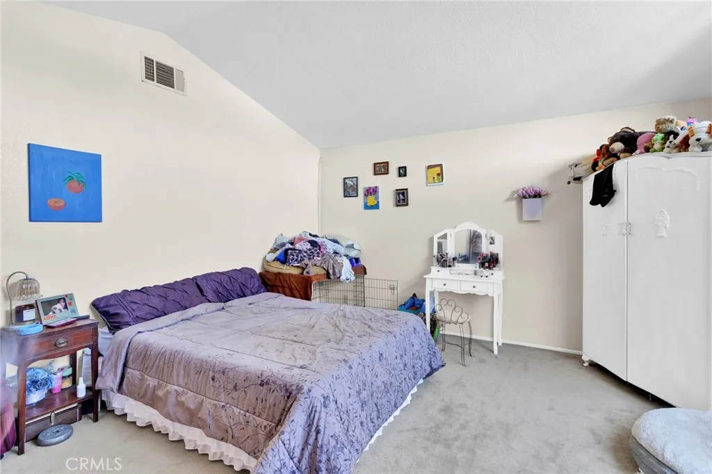 13189 Northstar, Victorville, California 92392 home-pic-35