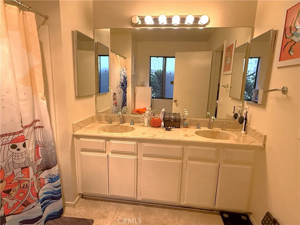 18223 Soledad Canyon Road 37, Canyon Country, California 91387 home-pic-12
