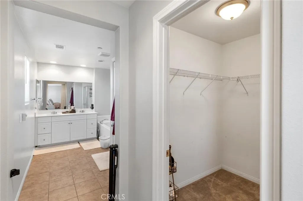 37534 Ebony Drive, Palmdale, California 93551 home-pic-4
