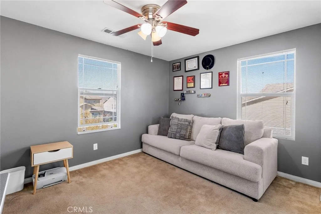 37534 Ebony Drive, Palmdale, California 93551 home-pic-18