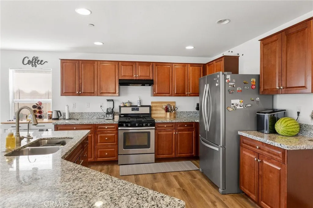 37534 Ebony Drive, Palmdale, California 93551 home-pic-29