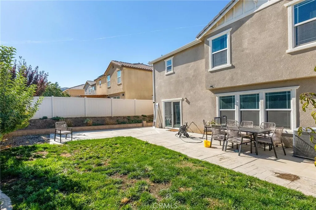 37534 Ebony Drive, Palmdale, California 93551 home-pic-39