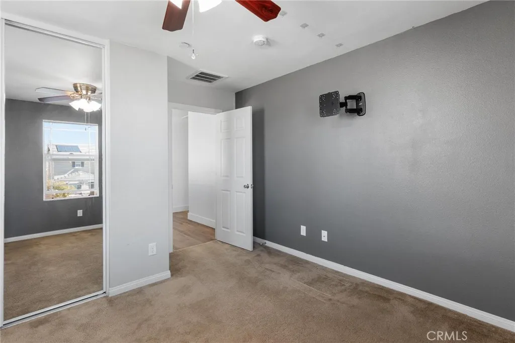 37534 Ebony Drive, Palmdale, California 93551 home-pic-19