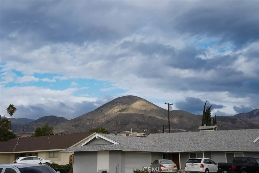 6120 Rogers Ln, San Bernardino, California 92404 home-pic-11