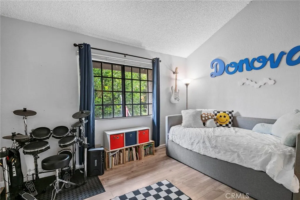 2220 E Chapman 5, Fullerton, California 92831 home-pic-21