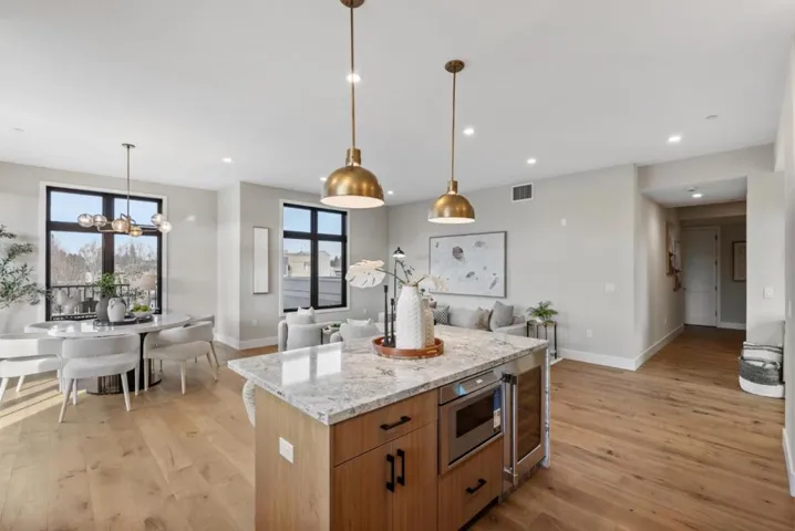 231 Hope Street, Mountain View, California 94041