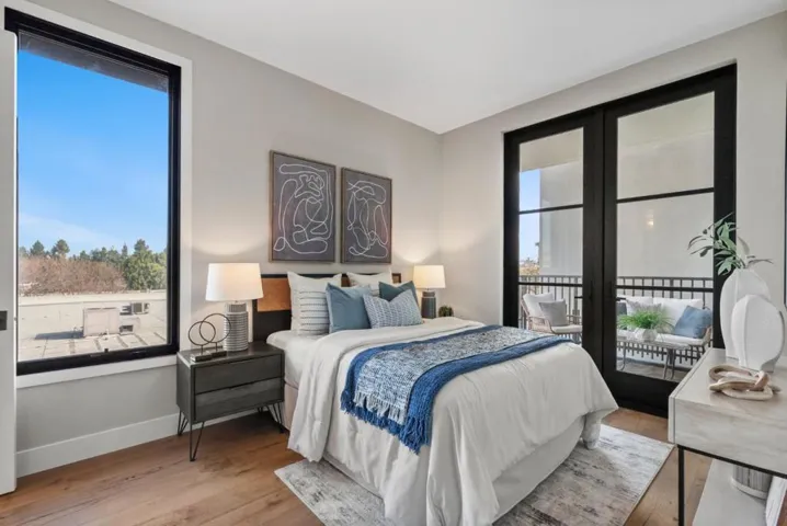 231 Hope Street, Mountain View, California 94041