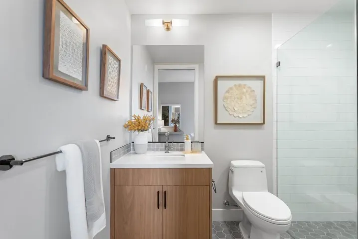 231 Hope Street, Mountain View, California 94041