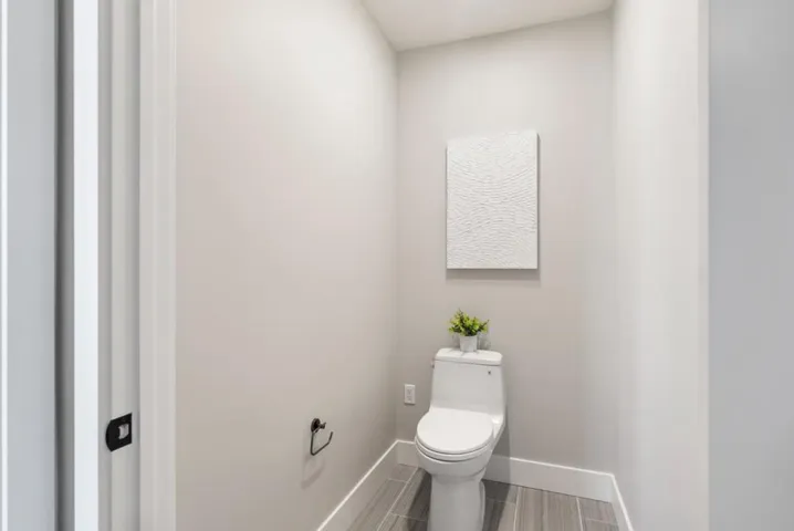 231 Hope Street, Mountain View, California 94041