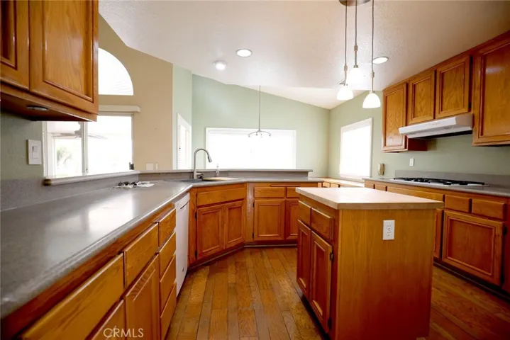 24490 Avenida Arconte, Murrieta, California 92562