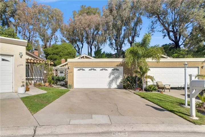 25934 Robin, Mission Viejo, California 92691