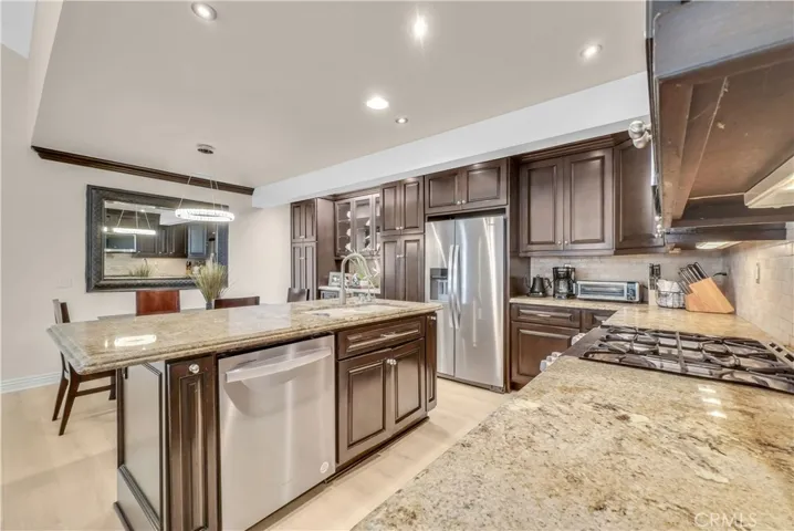 25934 Robin, Mission Viejo, California 92691