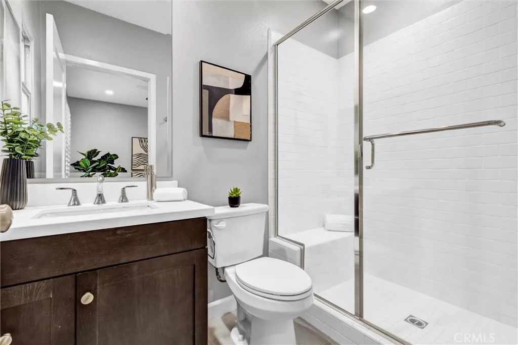 107 Copeland, Irvine, California 92618 home-pic-4