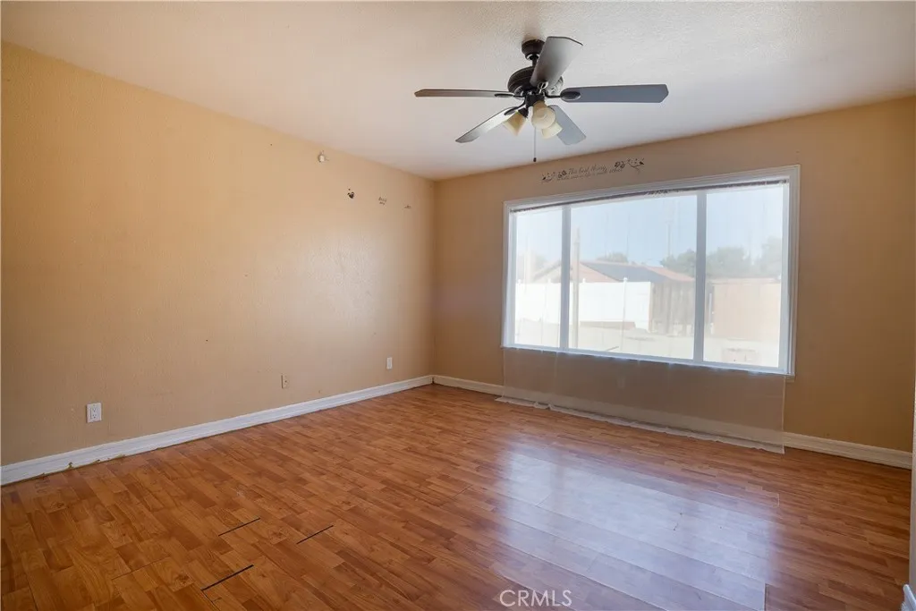 4015 Triton, Palmdale, California 93552 home-pic-6