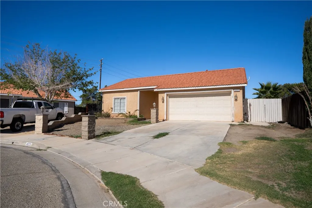 4015 Triton, Palmdale, California 93552 home-pic-15