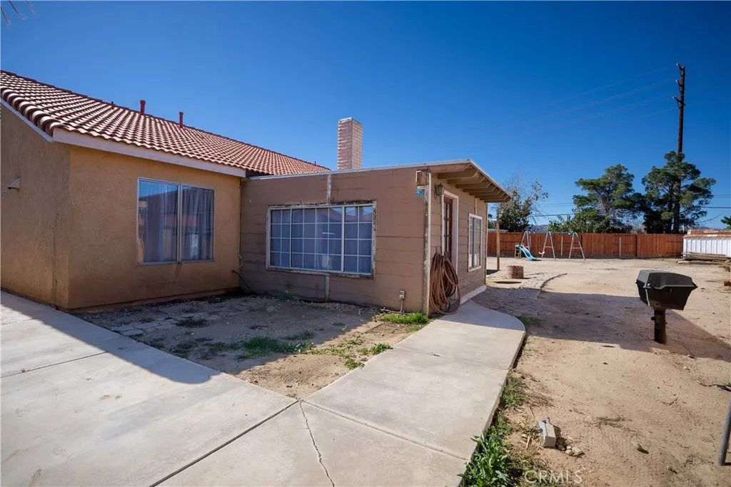 4015 Triton, Palmdale, California 93552 home-pic-13