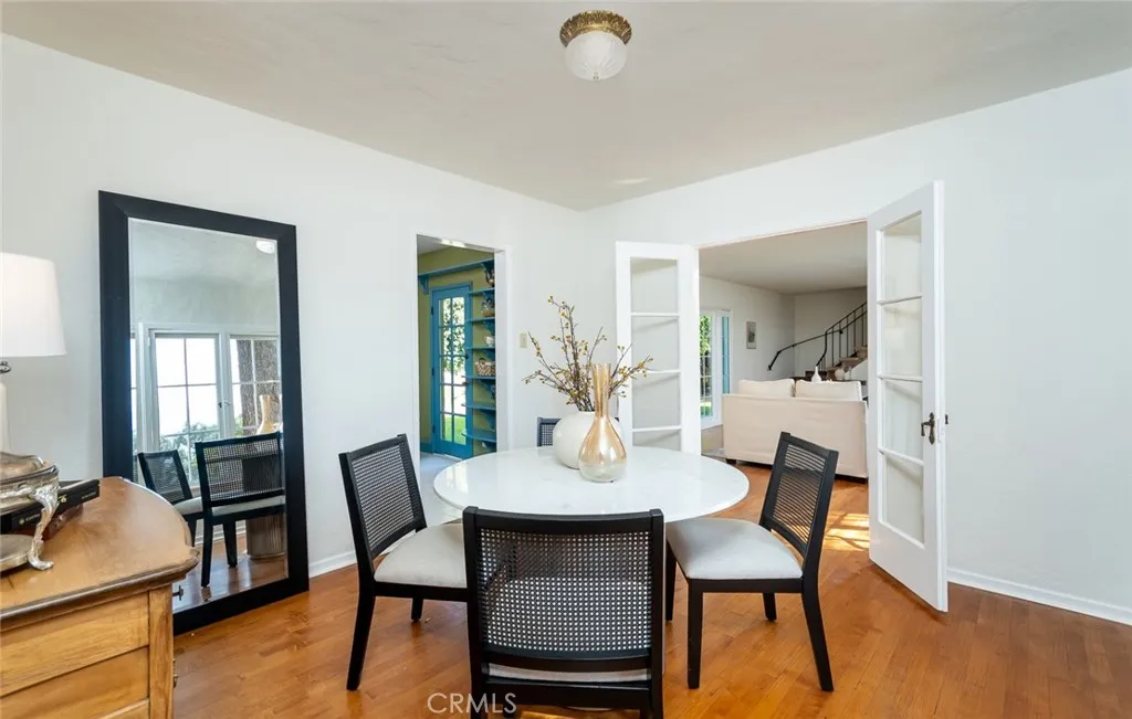 3135 Los Olivos, La Crescenta, California 91214 home-pic-6