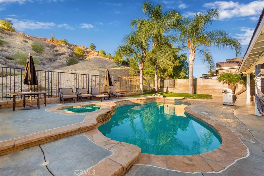 28327 28327 Gibraltar Lane, Castaic, California 91384 home-pic-20