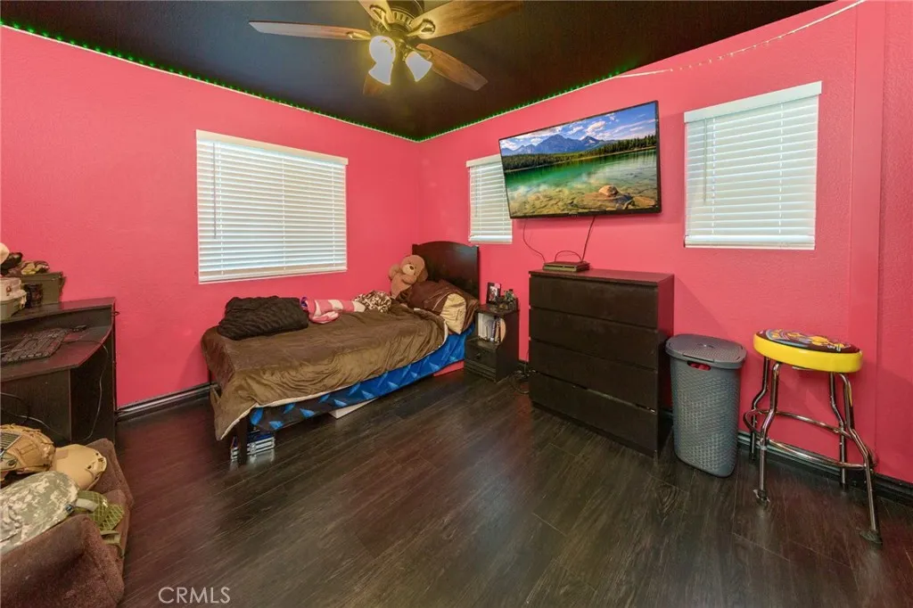 28327 28327 Gibraltar Lane, Castaic, California 91384 home-pic-18
