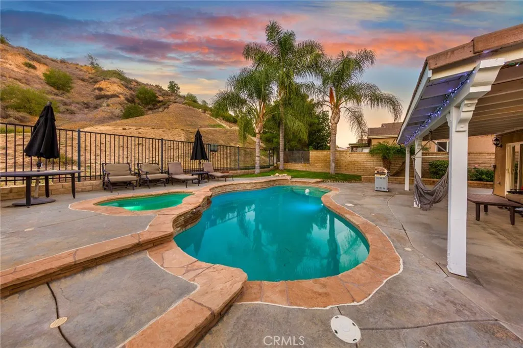 28327 28327 Gibraltar Lane, Castaic, California 91384 home-pic-24