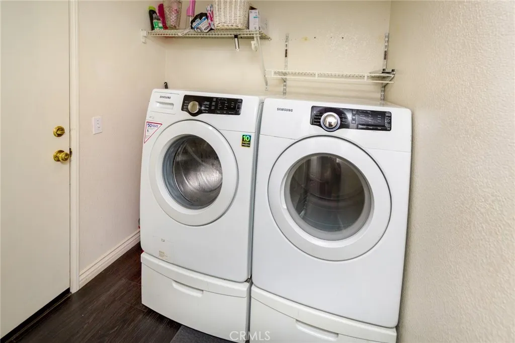28327 28327 Gibraltar Lane, Castaic, California 91384 home-pic-11