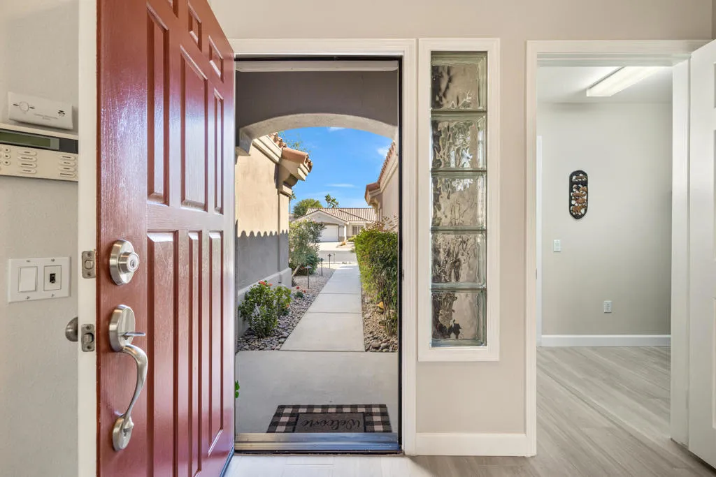 38801 Brandywine Avenue, Palm Desert, California 92211 home-pic-6