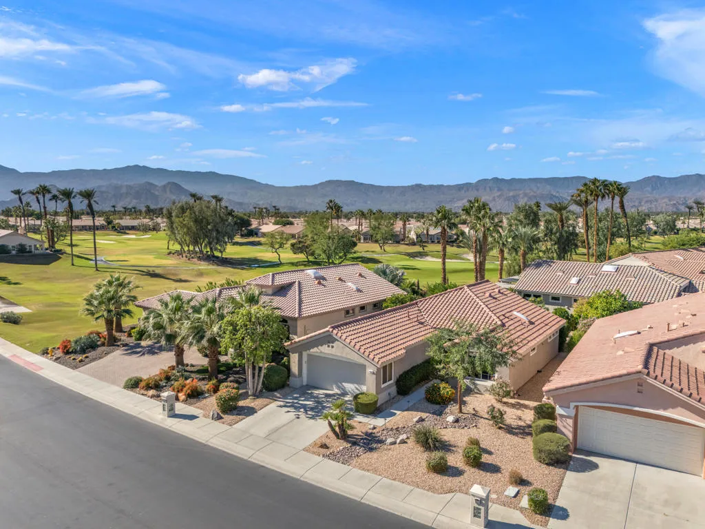 38801 Brandywine Avenue, Palm Desert, California 92211 home-pic-2
