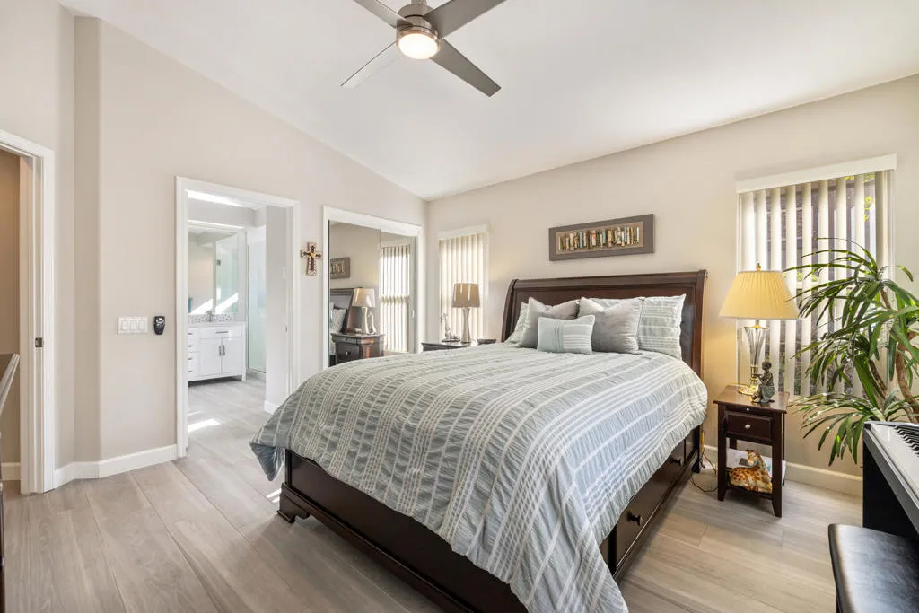 38801 Brandywine Avenue, Palm Desert, California 92211 home-pic-19