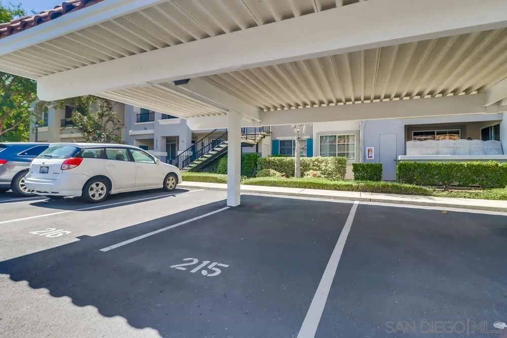 10776 Sabre Hill Dr 150, San Diego, California 92128 home-pic-34