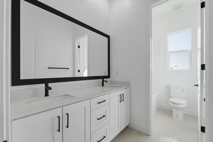356 N Meyer Lane ~ Ready Now!