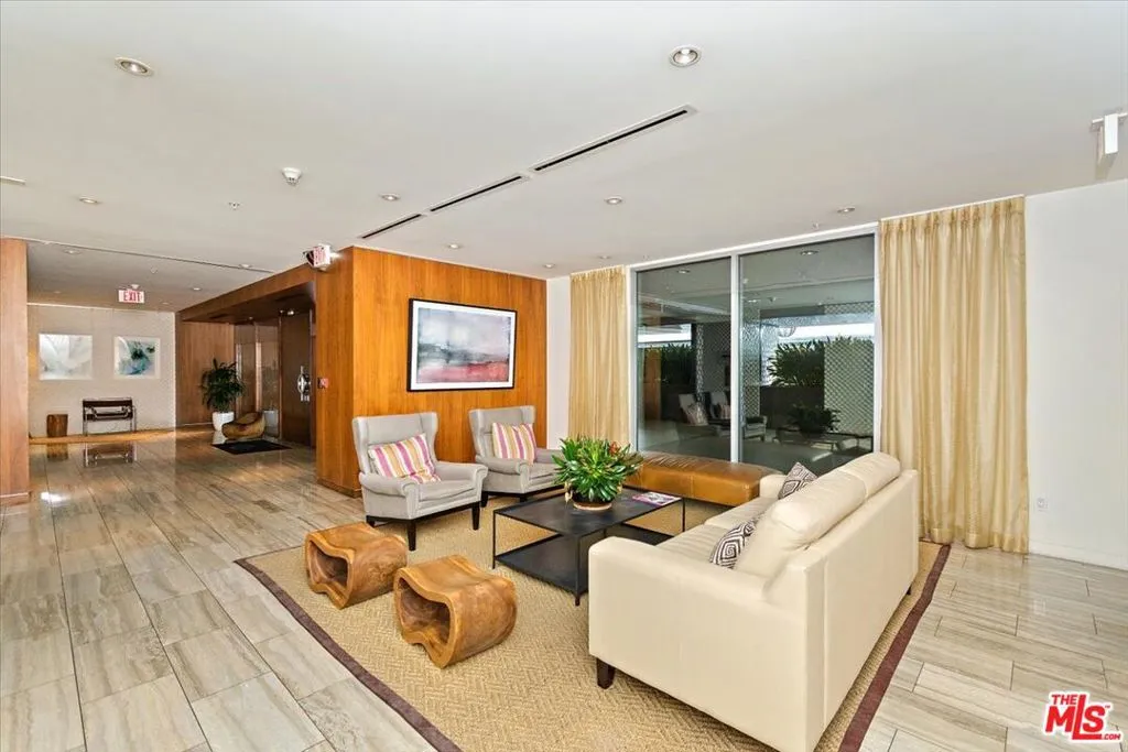 3111 Via Dolce 402, Marina Del Rey, California 90292 home-pic-23