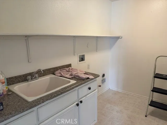 2401 W Avenue P12, Palmdale, California 93551 home-pic-22
