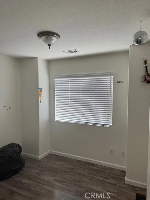 2401 W Avenue P12, Palmdale, California 93551 home-pic-28