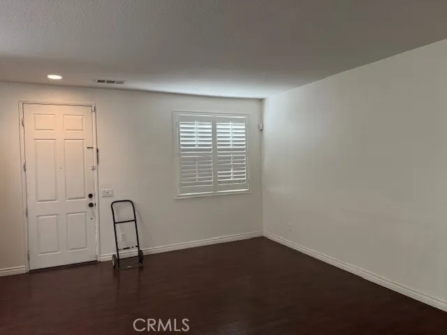 2401 W Avenue P12, Palmdale, California 93551 home-pic-3