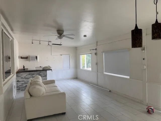 2401 W Avenue P12, Palmdale, California 93551 home-pic-35