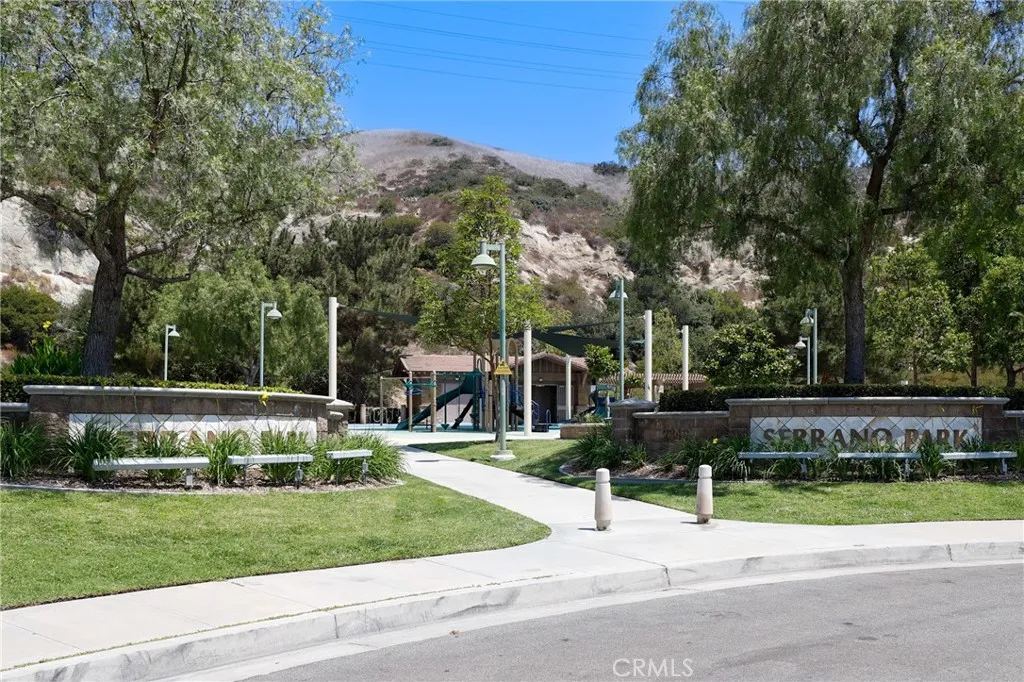 2571 N Skytop Court, Orange, California 92867 home-pic-65
