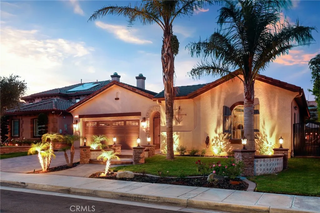 2571 N Skytop Court, Orange, California 92867 home-pic-60