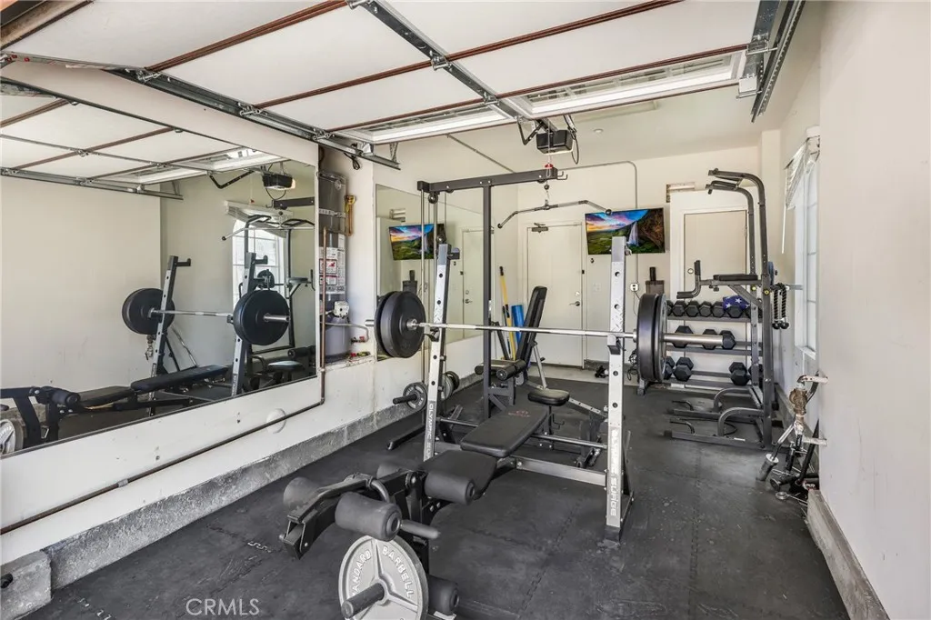 2571 N Skytop Court, Orange, California 92867 home-pic-42