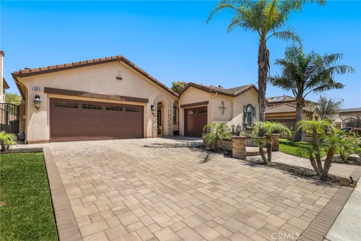 2571 N Skytop Court, Orange, California 92867