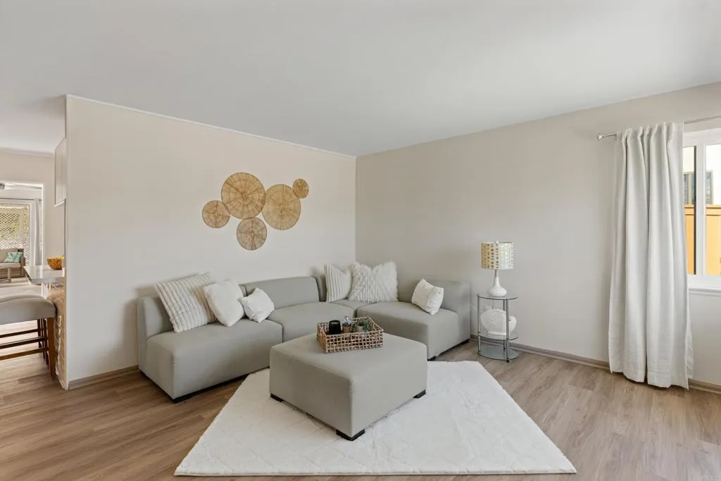 2614 Pheasant Drive, San Diego, California 92123 home-pic-11