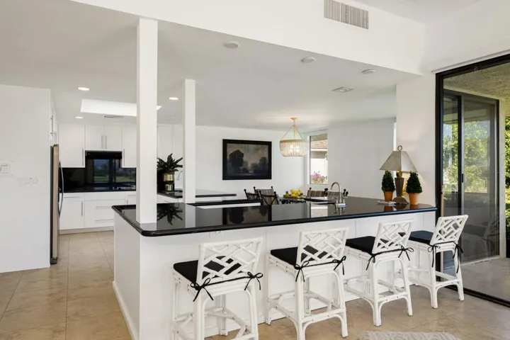 26-web-or-mls-DRRutgers_OPMG_1125_026