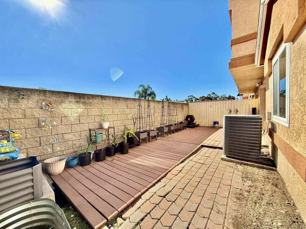 277 Oxford St G, Chula Vista, California 91911 home-pic-31